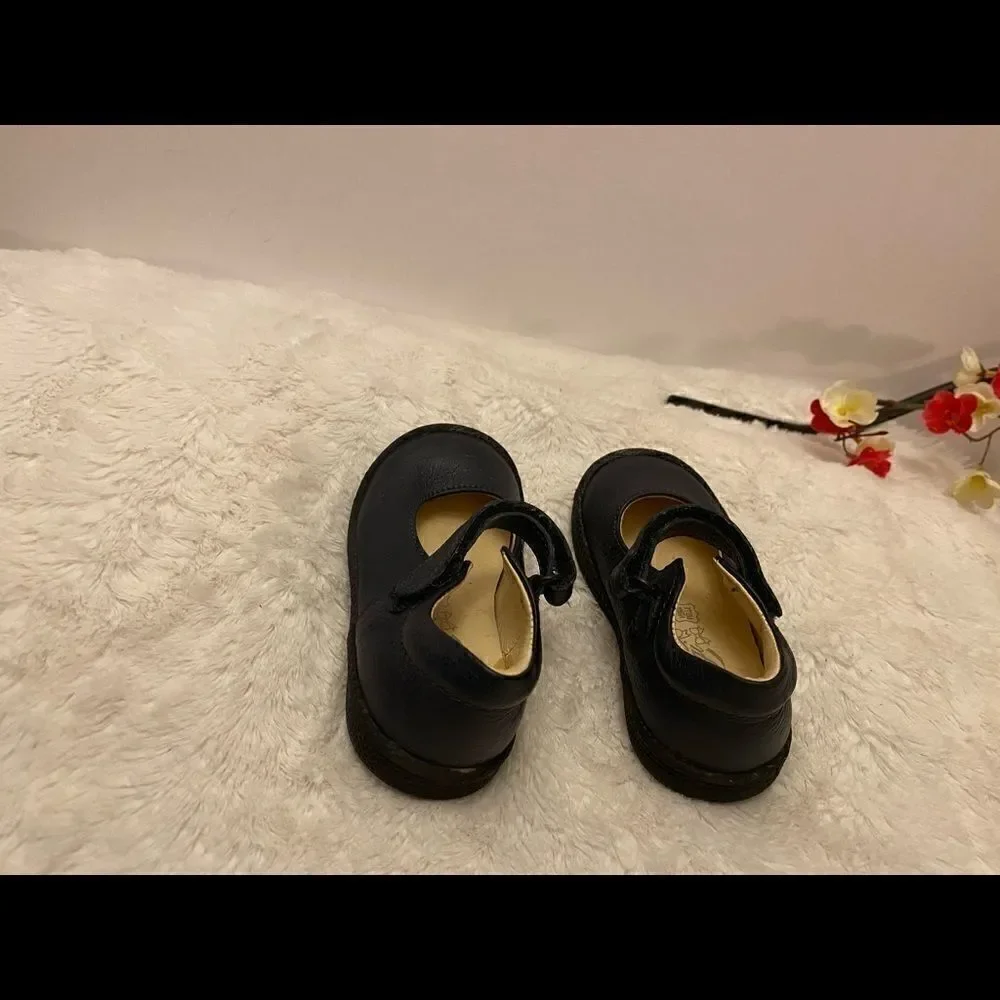 Primigi leather Mary Janes navy Blue shoes 5.5